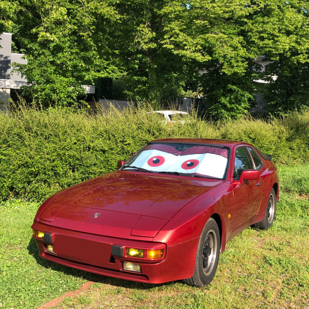 Pare-soleil-yeux-cars-eyes-look-rouge-porsche
